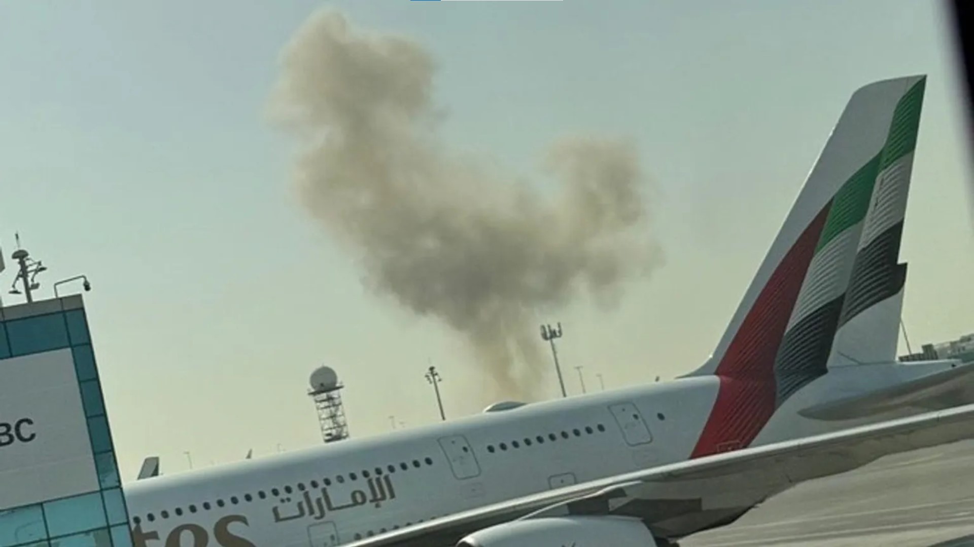 إيران تهدد بضرب موانئ ومطارات في الإمارات رداً على الضربات الأمريكية
