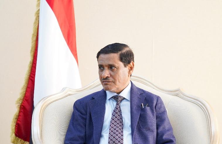 اليمن.. المجلس الرئاسي يسقط عضوية البحسني لدعمه تحركات الانتقالي العسكرية