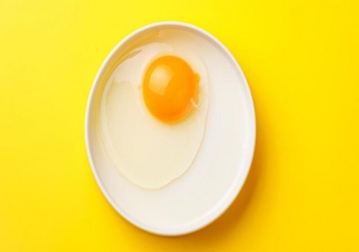 هل تناول البيض يسبب أمراض القلب أم يقي منها؟