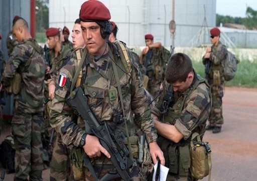 فرنسا تعزز تواجدها في الساحل الأفريقي بـ600 جندي إضافي
