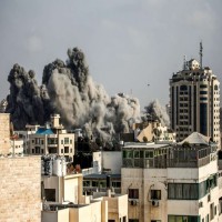 بينهم وزراء.. إسرائيليون ينتقدون التهدئة ويدعون للحرب على غزة