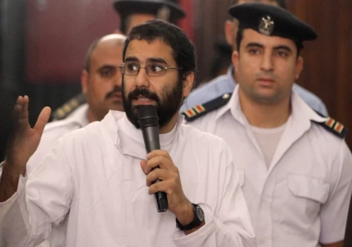 عائلة الناشط المصري المعتقل علاء عبد الفتاح تعلن أنها طلبت رسميا عفوا رئاسيا عنه