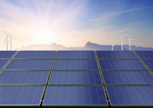 أبوظبي.. بدء تشغيل أكبر محطة للطاقة الشمسية في العالم