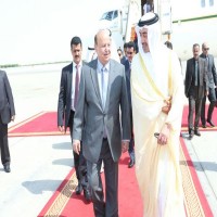 الرئيس اليمني يتوجه إلى أبوظبي بعد لقاء وزير الخارجية في مكة