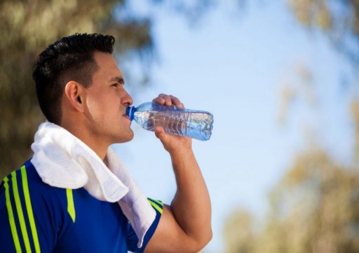 ما فوائد شرب الماء على معدة خاوية صباحا؟‬