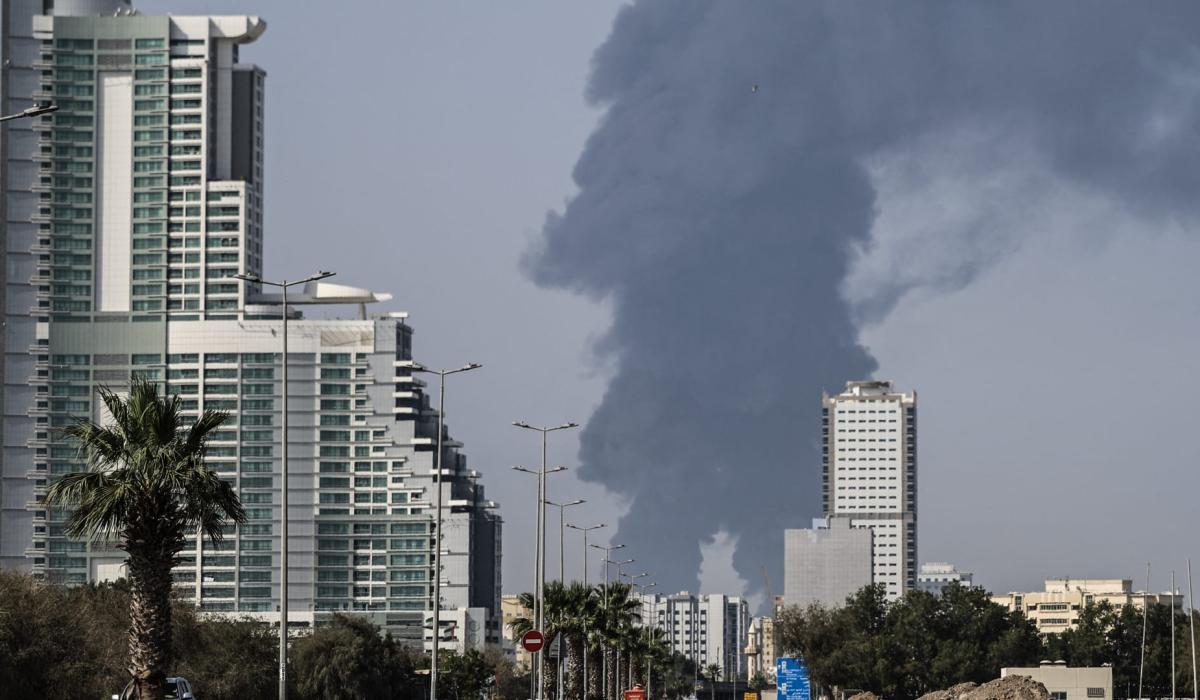 إيران تتوعد بضرب مدن إماراتية رداً على الهجوم الأمريكي على جزيرة خارك