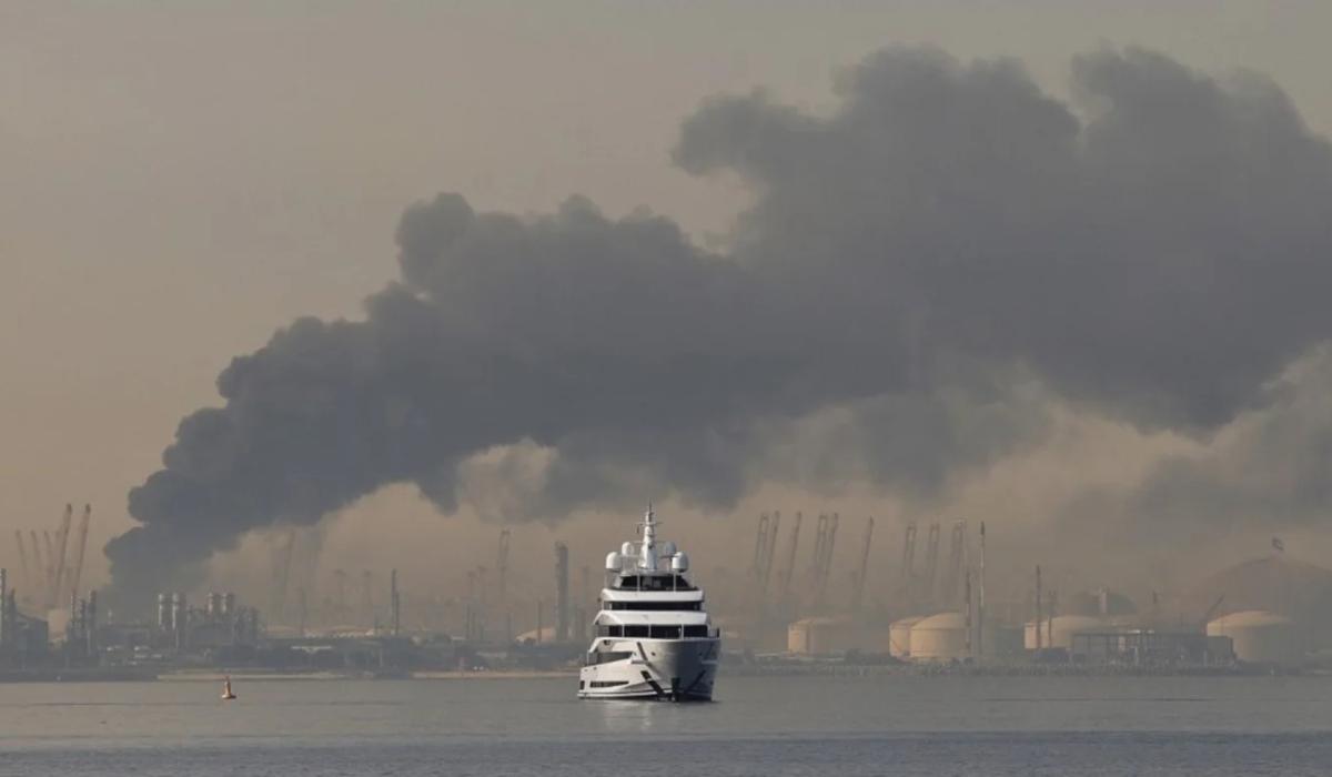 الإمارات تطلق سراح بريطانيين اتهما بنشر صور الضربات الإيرانية