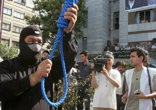 إيران.. إعدام رجلَين لارتباطهما بالاحتجاجات