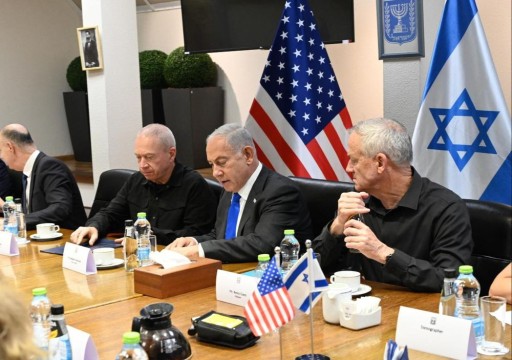 وزير إسرائيلي يهدد بإسقاط حكومة نتنياهو إذا منع وزراء فيها صفقة مع حماس