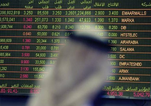 أسهم الإمارات ترتفع بدعم من الشركات المالية والسعودية تهبط