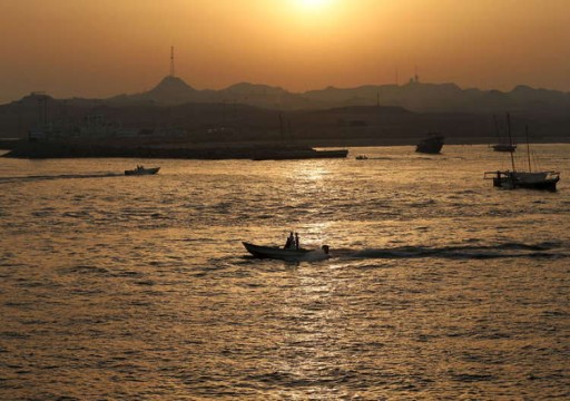 الإمارات تطلب من إيران المساعدة في العثور على قارب مفقود