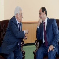 تلفزيون إسرائيلي: ابن سلمان ومصر يضغطان على الرئيس الفلسطيني للقبول بـ"صفقة القرن"