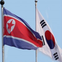 قمة تاريخية بين الكوريتين لبحث اتفاق سلام دائم
