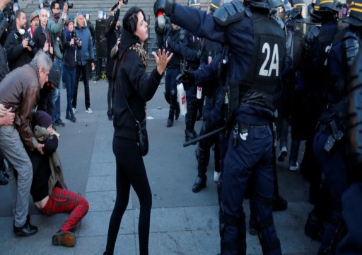 البرلمان الفرنسي يقر قانون "مكافحة الشغب"