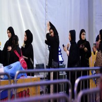 رويترز: السعودية توسع حملة ضد ناشطين مؤيدين لحقوق المرأة