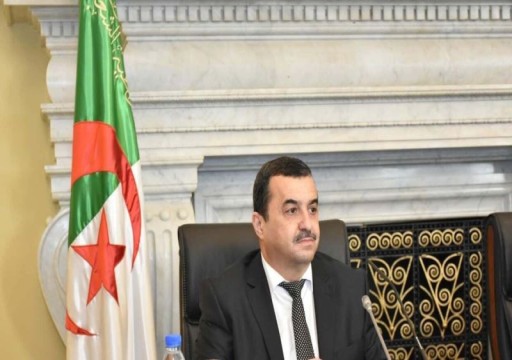 "قرار تاريخي".. "أوبك" والجزائر تؤيدان قرار خفض إنتاج النفط