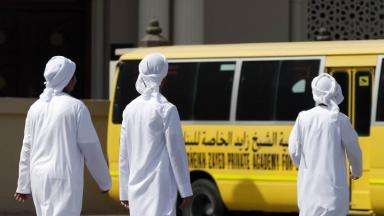 غداً.. استئناف التعليم الحضـوري والنقل بالحافلات المدرسية