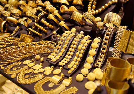 الذهب يبلغ أعلى مستوى في شهرين بفضل الإقبال على الملاذ الآمن