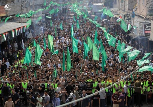 غزة.. آلاف الفلسطينيين يتظاهرون رفضا لانتهاكات الإحتلال بالصفة والقدس المحتلة
