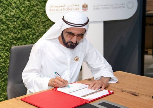 محمد بن راشد يعتمد مشروع تطوير طريق دبي-العين بملياري درهم