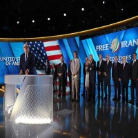 حليفان لترامب يدفعان باتجاه تغيير النظام في إيران