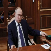 بوتين يحذر من أي “استفزازات وتكهنات” بشأن الهجوم الكيميائي في دوما
