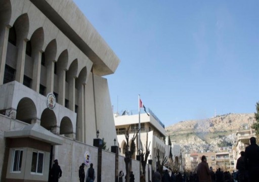 صحيفة لبنانية تصف إعادة فتح سفارة الإمارات في سوريا بـ"عودة المهزومين"