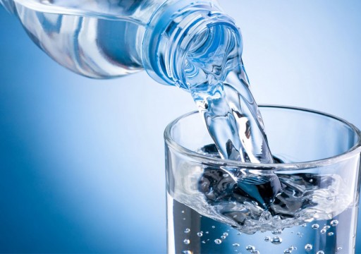 هل تشرب الكمية المطلوبة من الماء كل يوم؟