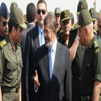 قائد الانقلاب: لن يكون للإخوان دور في مصر ما دمت بالسلطة