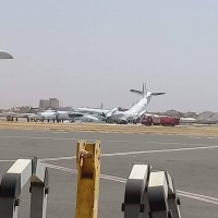 السودان.. إصابة ثمانية في تصادم بين طائرتين عسكريتين في مطار الخرطوم