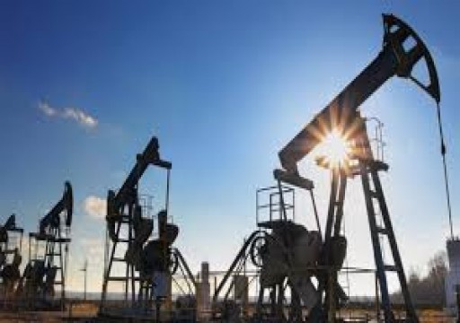 النفط يرتفع مع إعلان ليبيا حالة القوة القاهرة في حقلين نفطيين رئيسيين
