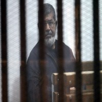 مصر.. منظمات حقوقية تدعو المجتمع الدولي لإنقاذ حياة "مرسي"