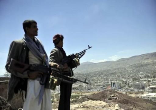 اليمن.. قتلى ومصابون في إطلاق نار وتفجير قنبلة خلال صلاة الجمعة