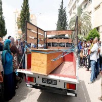 إعفاء 10 مسؤوليين أمنيين من مناصبهم في تونس على خلفية غرق مركب مهاجرين