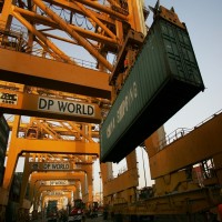 موانئ دبي: محكمة بريطانية تمنع جيبوتي من التصرف في ميناء "دوراليه"