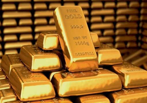 الذهب يتراجع في التعاملات الفورية ويخسر أكثر من أربعة دولارات