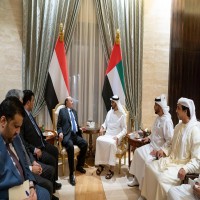 هادي يوجه وزراء حكومته بعدم انتقاد الدور الإماراتي في اليمن