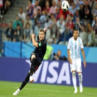 كرواتيا تسحق الأرجنتين بثلاثية وتبلغ دور 16 في كأس العالم