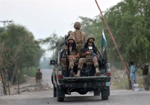 مقتل ستة جنود باشتباكات مع مسلحين شمال غربي باكستان