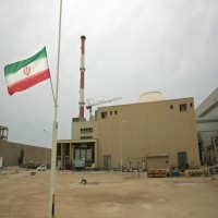 إيران تهدد واشنطن بإنتاج يورانيوم عالي التخصيب خلال ساعات