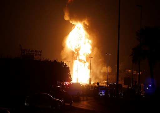 وكالة: اندلاع حريق في مضخة بحقل برقان النفطي الكويتي