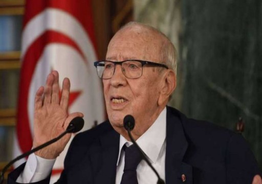 أئمة تونسيون: لا تصوتوا للسبسي إذا وقع على مبادرة الميراث
