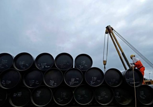 "رويترز": أسعار النفط تواجه ضغطا مع تباطؤ الاقتصاد العالمي