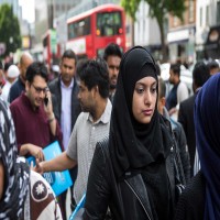 دراسة: ثلث طلاب المسلمين في بريطانيا تعرضوا لجرائم كراهية
