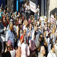 رايتس ووتش: المخاطر الأمنية غطاء لمحاكمة الناشطين بمصر