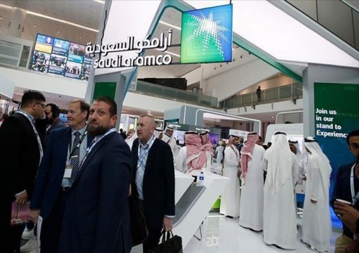 أرامكو السعودية تسوق الطرح في دبي بعد اجتماع مع الصندوق الكويتي