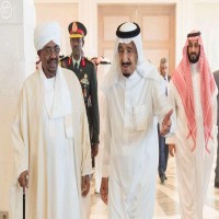 إعلاميون سودانيون مقربون من الحكومة ينتقدون تعامل الرياض مع ببلادهم