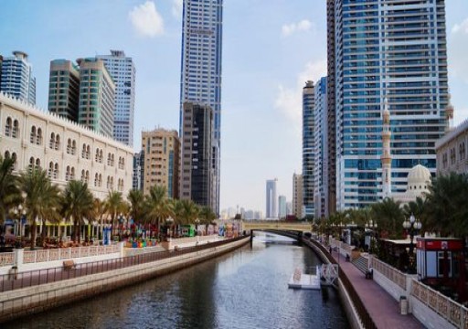 "موديز": دبي والشارقة الأكثر تأثرا بتباطؤ القطاع غير النفطي
