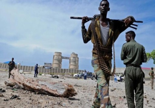 الصومال.. مواجهات داخل فندق بين "الشباب" والشرطة والبرلمان يؤجل جلسته