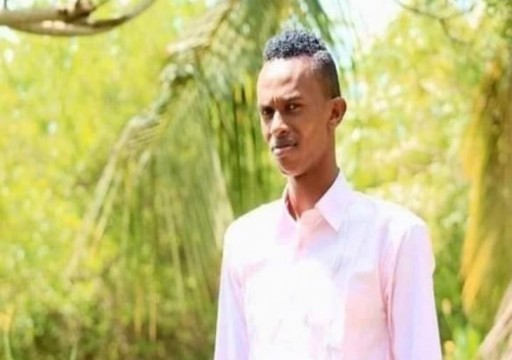 إرهابيون يشتبه بانتمائهم لحركة الشباب يقتلون صحافيا بالصومال